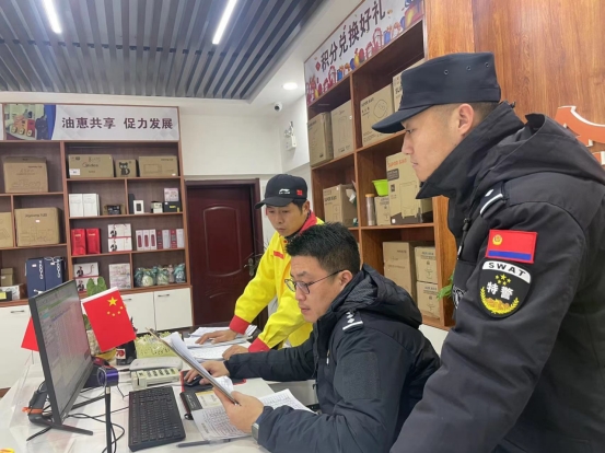 翁牛特旗公安局反恐怖和特巡警大队元旦期间 开展重点目标安全防范督导检查工作 翁牛特旗公安局反恐怖和特巡警大队元旦期间 开展重点目标安全防范督导检查工作