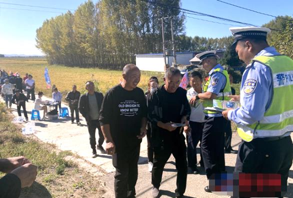 吉林德惠市公安局交管大队深入田间地头“话安全”宣传教育“暖人心”