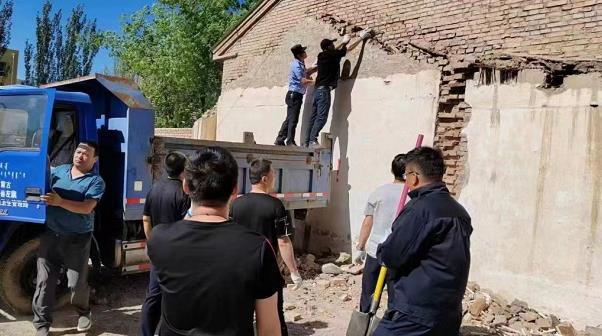 阿左旗公安局额鲁特路派出所多部门联合开展校园周边安全隐患消除工作 阿左旗公安局额鲁特路派出所多部门联合开展校园周边安全隐患消除工作